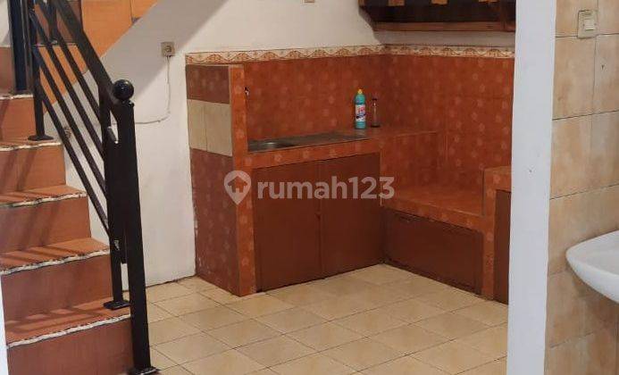 Dijual Murah Rumah  di Perumahan Taman Rahayu 1