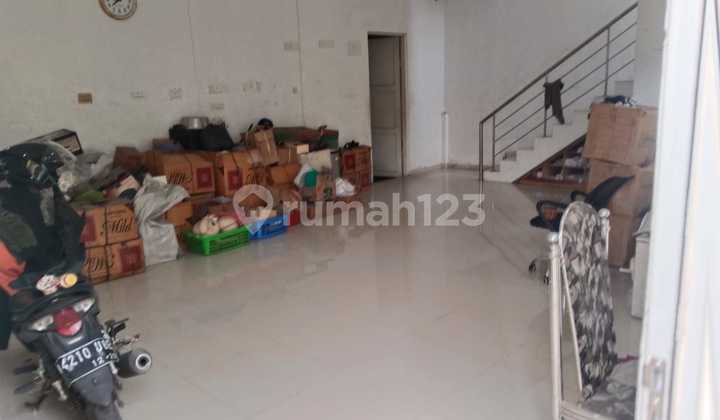 For Rent Warehouse in Marga Asih, Suitable for Storage or Garment Industry For Rent Warehouse in Marga Asih, Suitable for Storage or Garment Industry