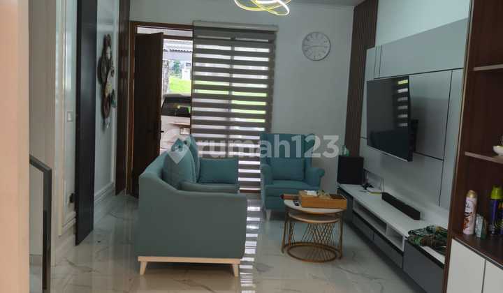 Rumah 2 Lantai Bagus di Bali Garden City View Cibeunying Rumah 2 Lantai Bagus di Bali Garden City View Cibeunying