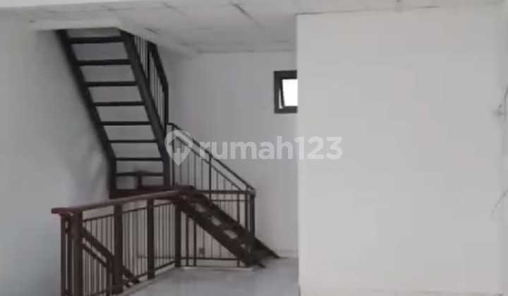 Ruko 3 Lantai Untuk Usaha Di Mekar Wangi 100.0 M²