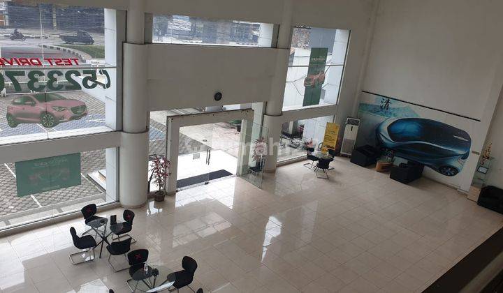 Gedung strategis Bagus 1
