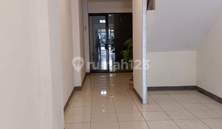 Ruang Usaha Bagus Strategis