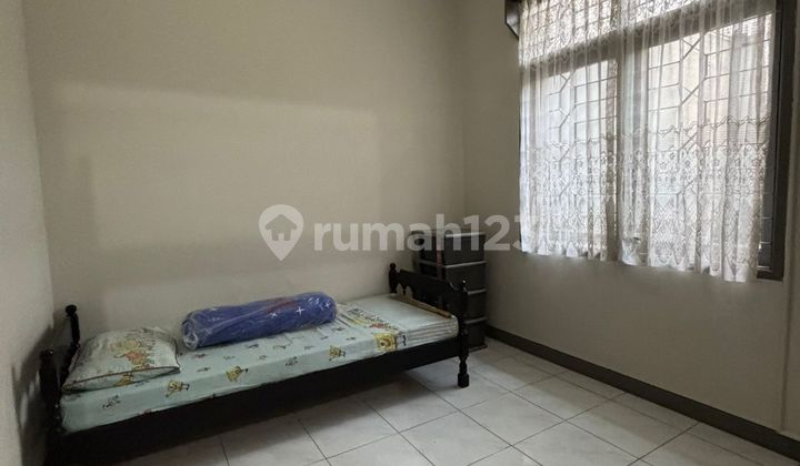 Disewakan Rumah, 1 Lantai, di Soekarno Hatta,