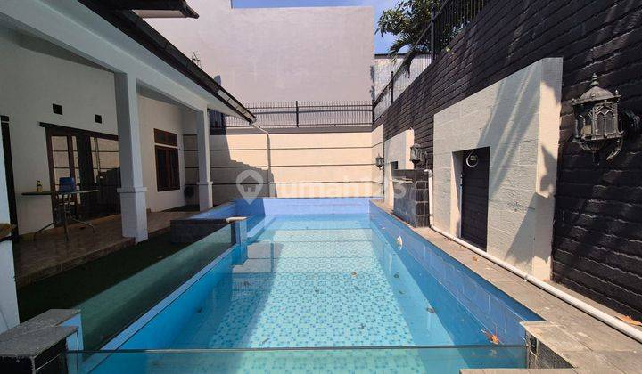 Jual/ Sewa Rumah+kolam Renang Kondisi Bagus Batununggal  2