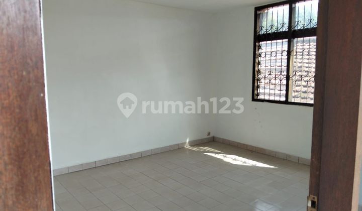 Rumah Bagus Di Rajawali, Andir Shm Hadap Selatan