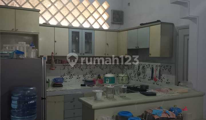 House + 2-Story Boarding in the Nice Area of Cikutra 2