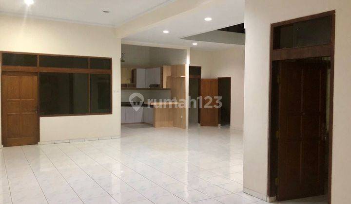 Rumah + Toko Kontrakan 300 m² Astana Anyar 1