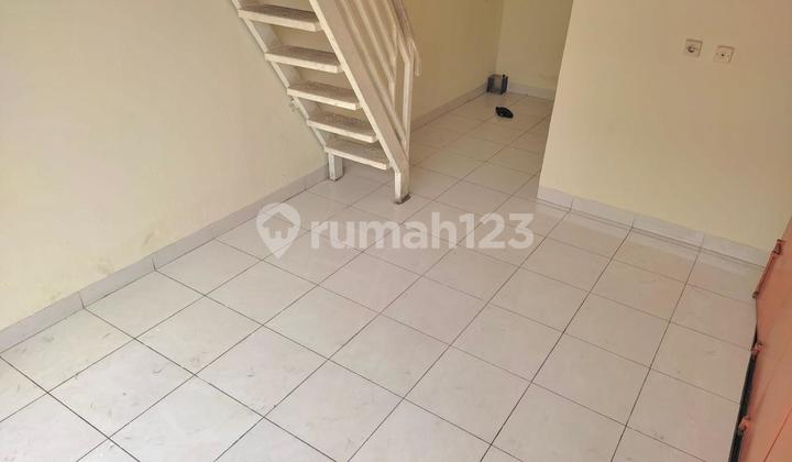 Shop House in Sayap Melong, South Cimahi 36.0 m² Shop House in Sayap Melong, South Cimahi 36.0 m²