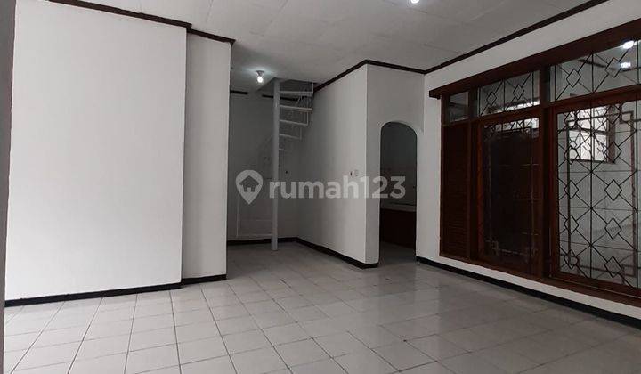 Rumah 2 Lantai Sayap Pasir Luyu Kondisi Bagus 1