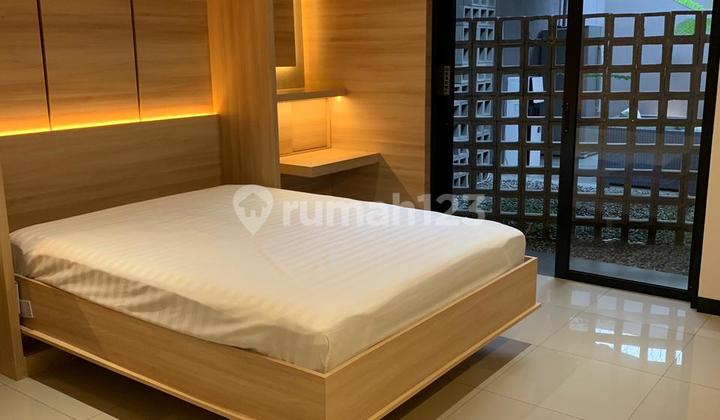 Rumah Bagus Dan Cantik Di Taman Holis Indah 1 