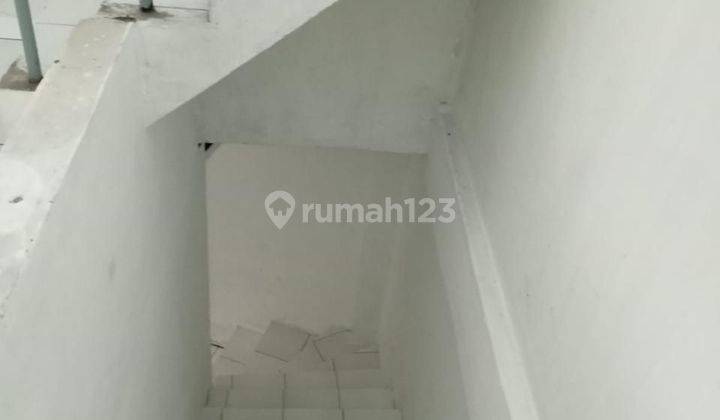 Ruko 33 m² Otista, Bandung Kondisi Ruko Bagus 2