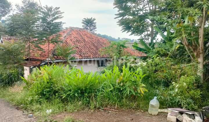 Tanah Bonus Rumah di Cimenyan 470.0 m² SHM