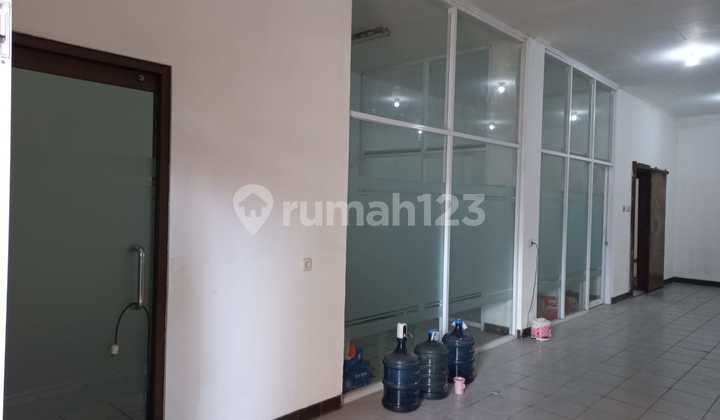 Business Space in Buah Batu 150.0 m² Unfurnished