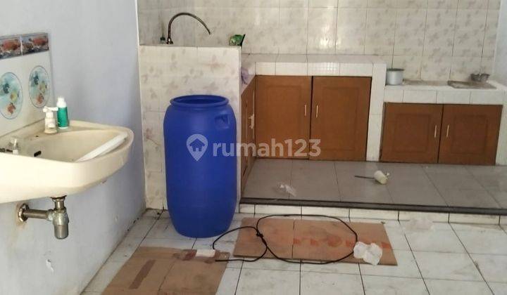 Rumah Kontrakan 1,5 Lantai Di Taman Kopo Indah 2  2