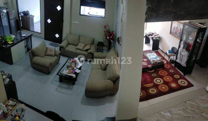 Rumah 3 Lantai Bagus Di Taman Cibaduyut Indah 1