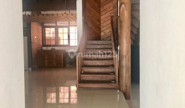 Rumah Di Suryalaya 1.5 Lantai Cocok Untuk Dihuni 2