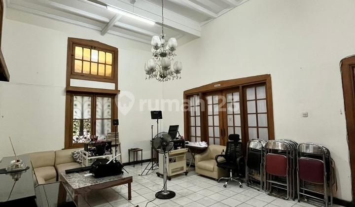 Rumah Heritage Belanda 2 Lantai di Sayap Dago Bagus 2