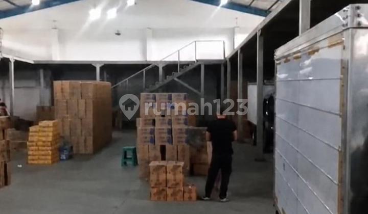 Ready to Use, Warehouse, 1 Floor, Freehold, on Soekarno Hatta