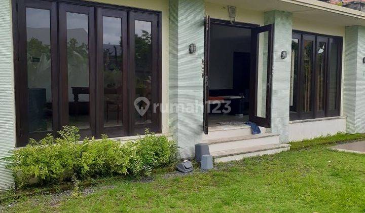 Villa for sale in Kerobokan Badung Bali  2