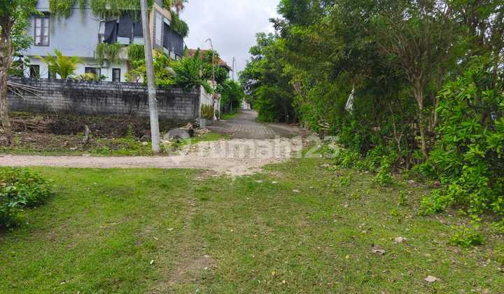 For Rent 8.5 Ares of Land in Taman Sakura Near Ayana Jimbaran Hotel