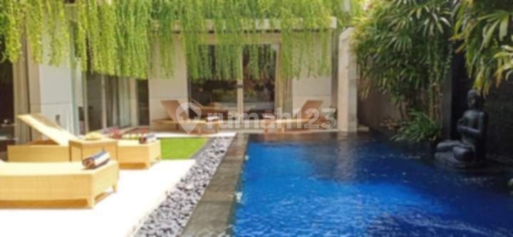 Dijual Villa Depan Pantai Kedonganan Badung Bali 