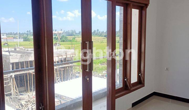 MINIMALIST HOUSE IN A MODERN CLUSTER AREA PUSPEM BADUNG 2