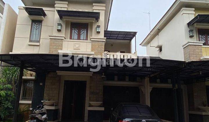 TURUN HARGA RUMAH 2 LANTAI SEMI FURNISHED DENGAN LINGKUNGAN YANG AMAN,NYAMAN DAN ASRI DI GRAND WISATA BEKASI ( JRS159) 1