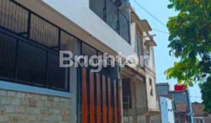 RUMAH KOST AKTIF DAN EKSKLUSIF, 3 LANTAI 27 KAMAR BELAKANG UNS 1