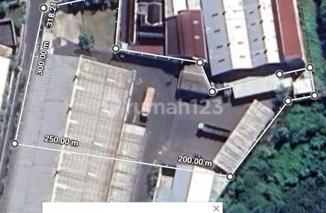 Solo City Warehouse Industrial Red Zone Container Access