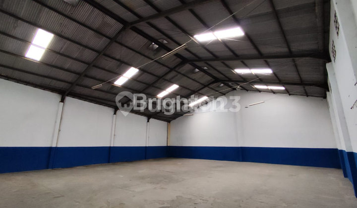 GUDANG PALUR SANGAT DEKAT PINTU TOL DAN RINGROAD MOJOSONGO