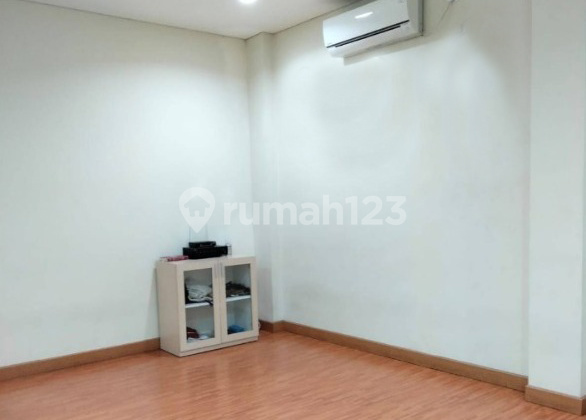 Ready-to-Use Shop/House in Boyolali City Center 2