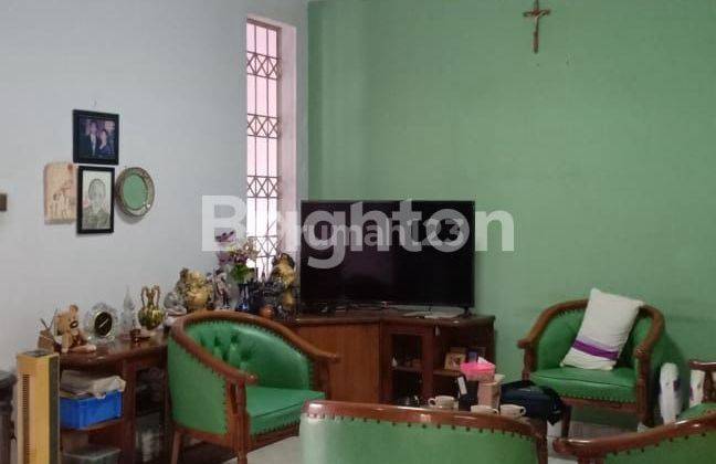 RUMAH DI KEBON JERUK BEBAS BANJIR TURUN HARGA !!! 2