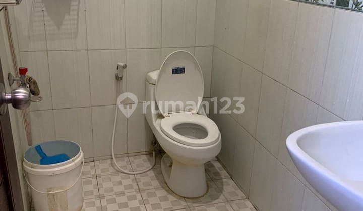 Rumah Semi Furnished 1,5 Lantai 3