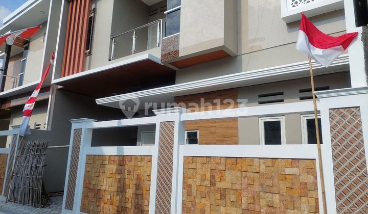 Rumah Mewah Modern Tengah Kota Solo 2