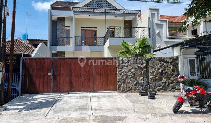 Rumah Mewah 2lt Gress Tengah Kota 4