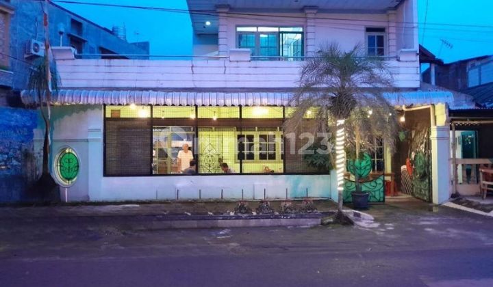 Rumah Strategis  Bisa Buat Usaha