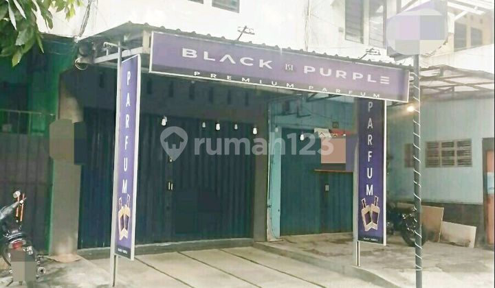 Strategic Shop House in Solo 1