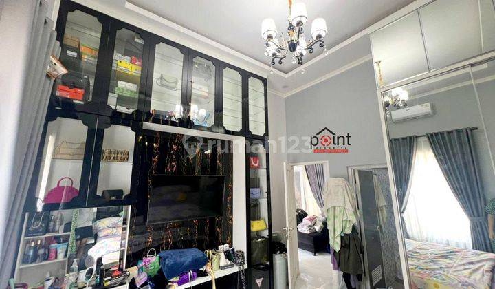 Rumah  Cantik Siap  Huni Dekat Jalan  2