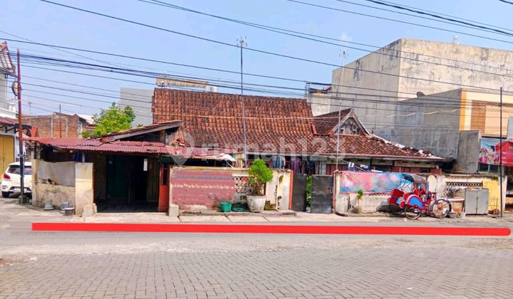 Central Solo City Land