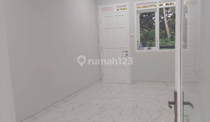 Rumah 2 Lantai Baru SHM semarang utara di Plombokan 2