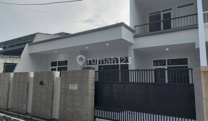 Rumah 2 Lantai Baru SHM semarang utara di Plombokan 1