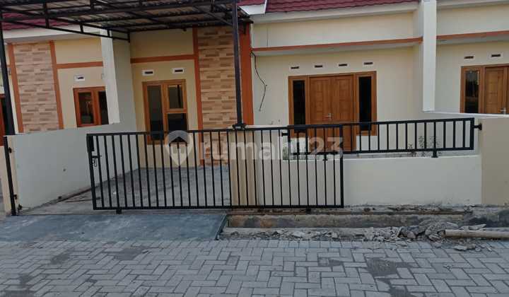 Rumah Baru murah 130jt cluster di Jaten karanganyar 1