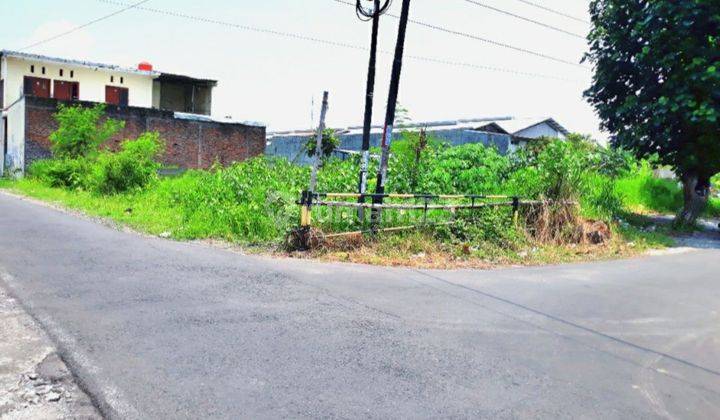 Tanah hook siap bangun ngabeyan Kartasura 251 m² SHM 1