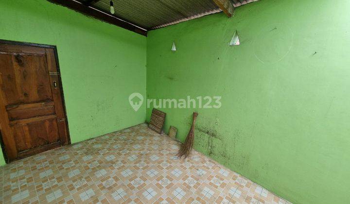 Rumah gawanan Colomadu SHM hadap Selatan 4