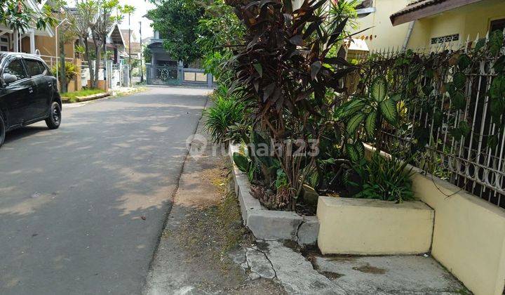Rumah dijual di fajar indah Baturan colomadu solo SHM 10