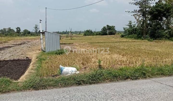 Tanah pinggir jalan bisa untuk gudang or pabrik akses tol 2800 m² SHM 1