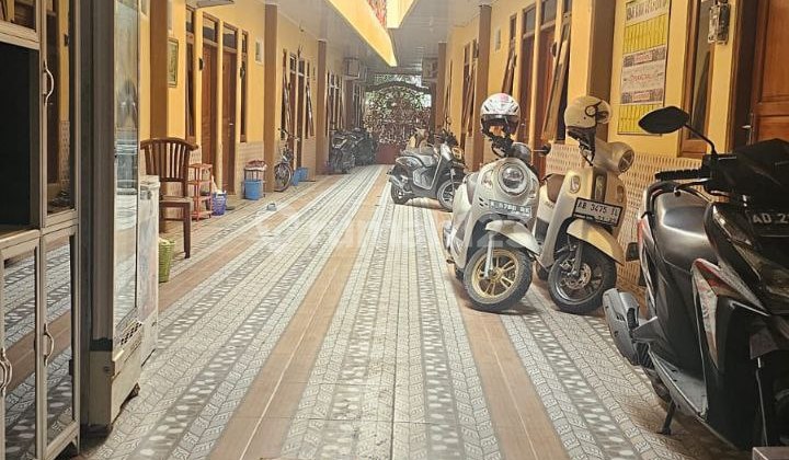 Kos Aktif Putri Uns Income 800-900jt Per Tahun