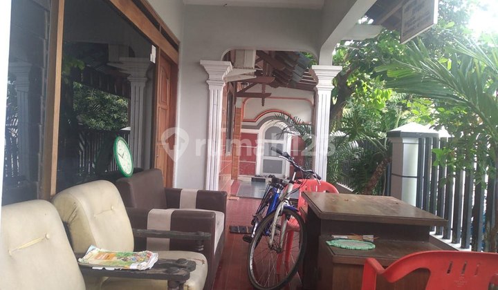 Spacious House Near Luwes Gentan for Sale Cheap 2