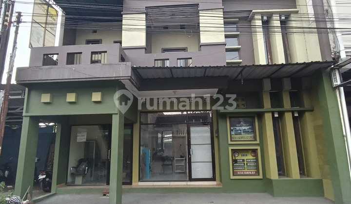 Rumah Plus Ruang Usaha Pinggir Jalan Strategis Gentan Rumah Plus Ruang Usaha Pinggir Jalan Strategis Gentan