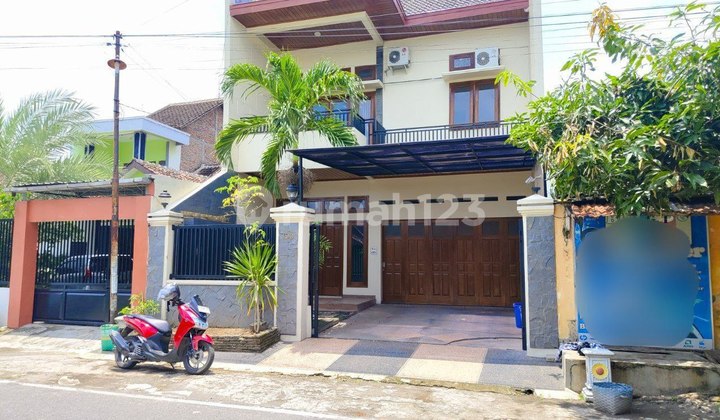 Rumah Bagus Di Banyuanyar Dekat Tol Dan Bandara Solo 1